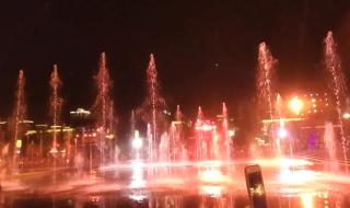 西安大雁塔音乐喷泉 西安大雁塔音乐喷泉