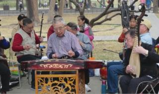 歌曲双脚踏上幸福路 歌曲双脚踏上幸福路